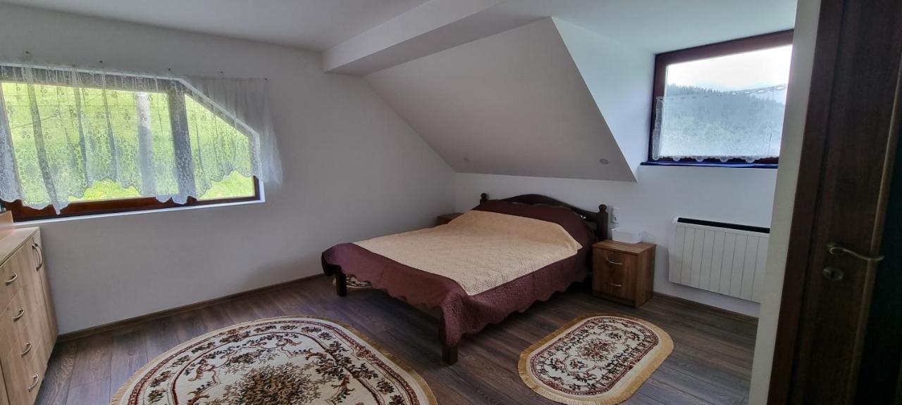 Karacsony Guest House Lunca de Sus Eksteriør billede