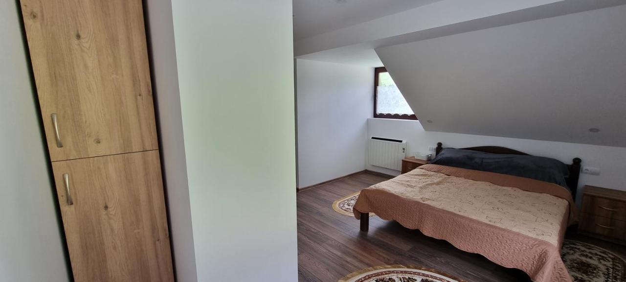 Karacsony Guest House Lunca de Sus Eksteriør billede
